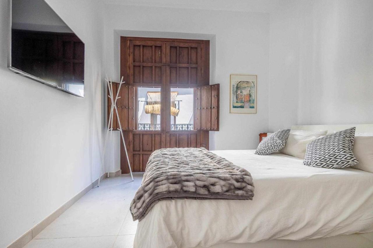 Comfy Away - Exclusivo Mercado De Triana Con Balcon Apartment *
